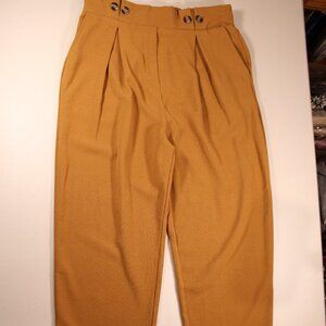 Women's Blu Pepper Golden Brown Pleated Button Front Detail Trousers Size Medium